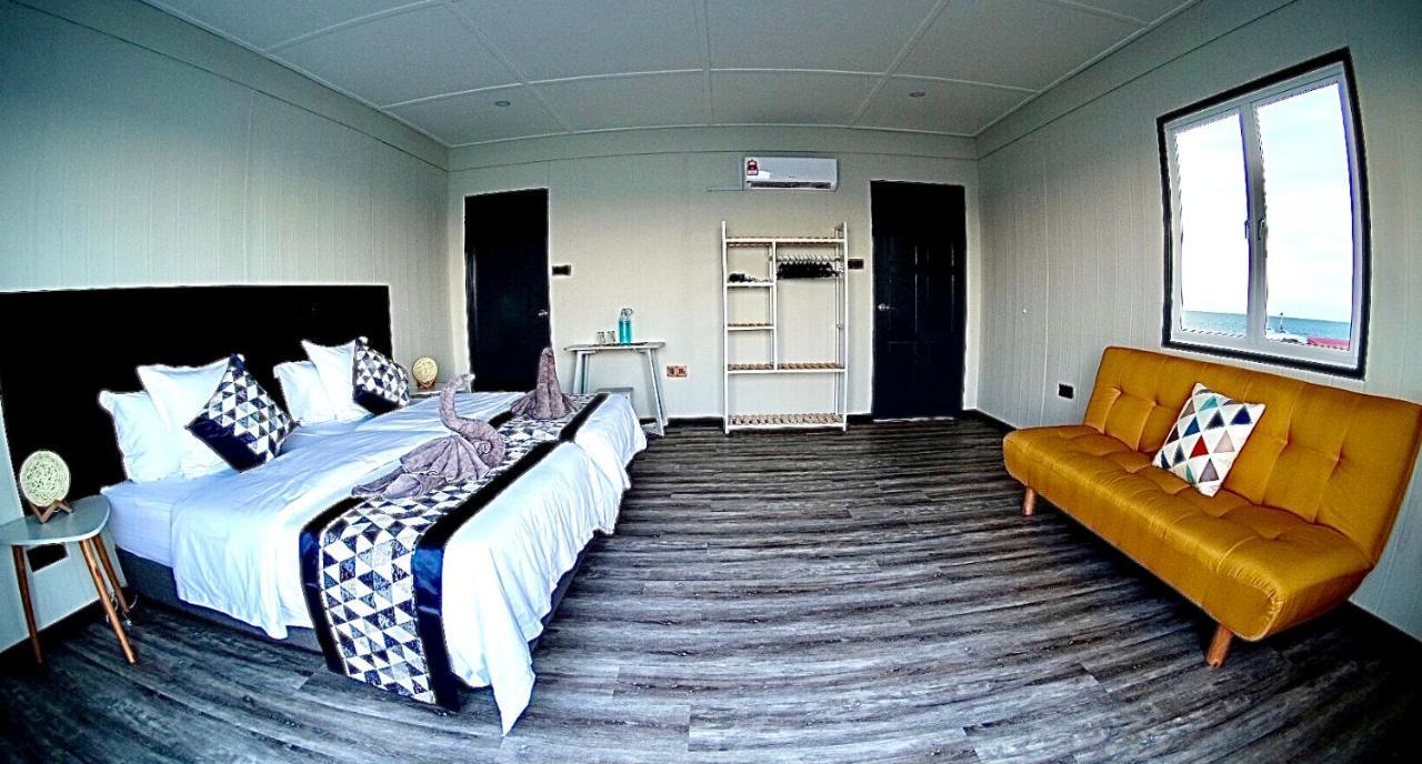 فندق سيمبورنافي  Shun Shun Water Bungalows المظهر الخارجي الصورة